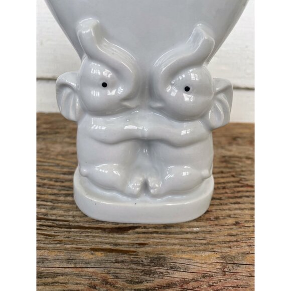 Vintage 1950s White Porcelain Elephant Heart Love Vase Planter - Picture 10 of 12